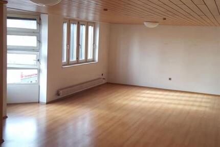 Wohnung Böblingen - 5 Zimmer, 160 m&sup2;, 1.499&euro; | Angebot:25713647