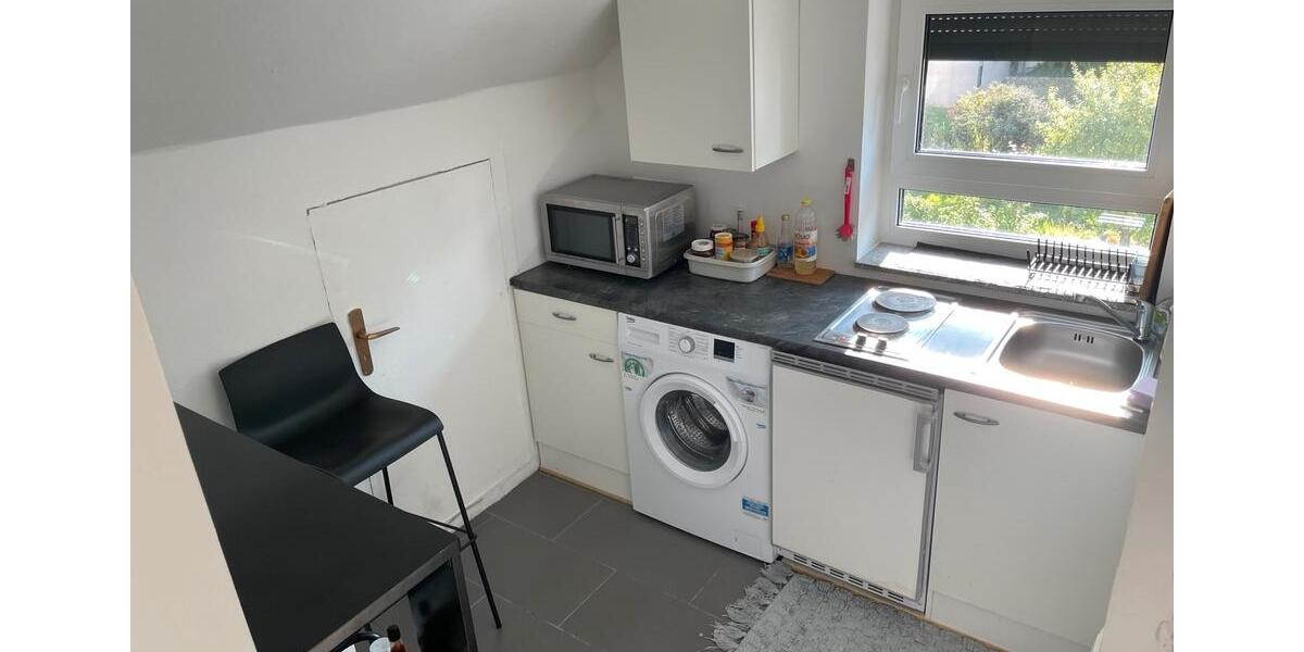 Dachgeschoßwohnung Stuttgart Neuwirtshaus - 2 Zimmer, 50 m&sup2;, 1.100&euro; | Angebot:25980852