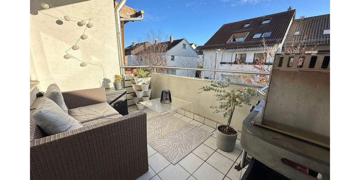 Mehrfamilienhaus, Wohnhaus Wendlingen - 7 Zimmer, 184 m&sup2;, 675.000&euro; | Angebot:25694250