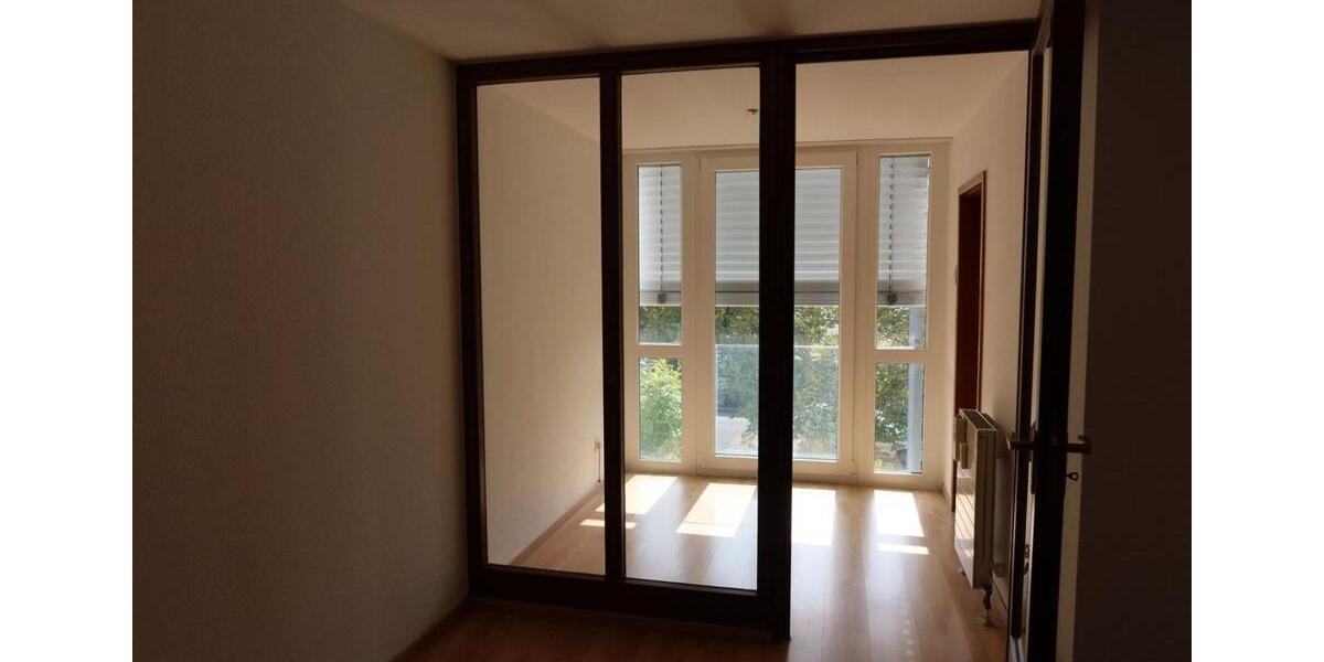 Erdgeschoßwohnung Stuttgart Stuttgart-Ost - 2.5 Zimmer, 67 m&sup2;, 295.000&euro; | Angebot:27550927