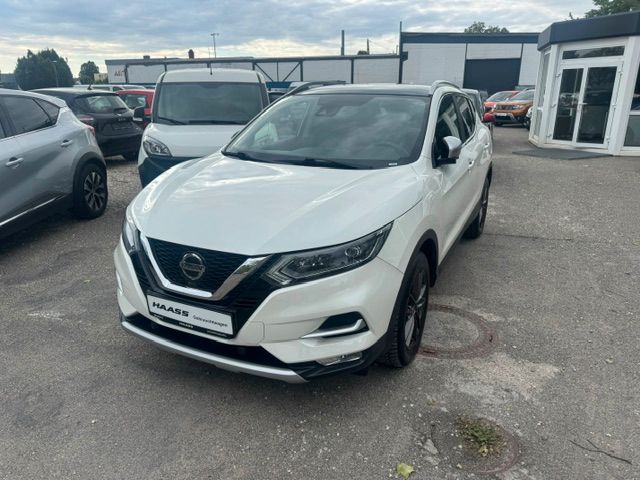 Nissan Qashqai 96.000 km 14.790 &euro; Ludwigsburg 71636