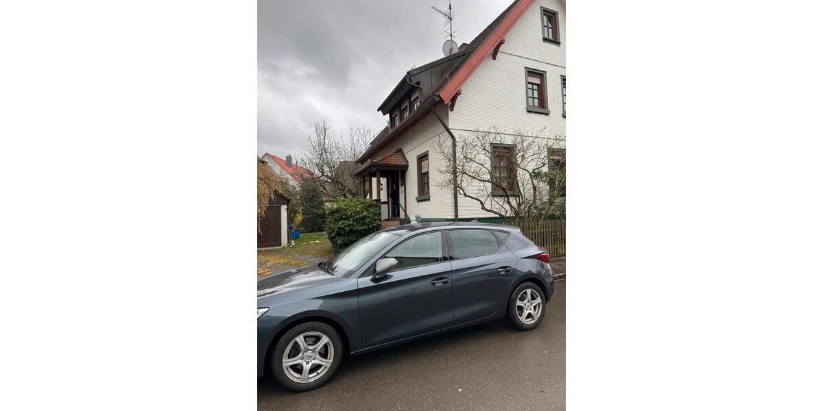 Einfamilienhaus Stuttgart Fasanenhof-Ost - 8 Zimmer, 165 m&sup2;, 850.000&euro; | Angebot:26039470