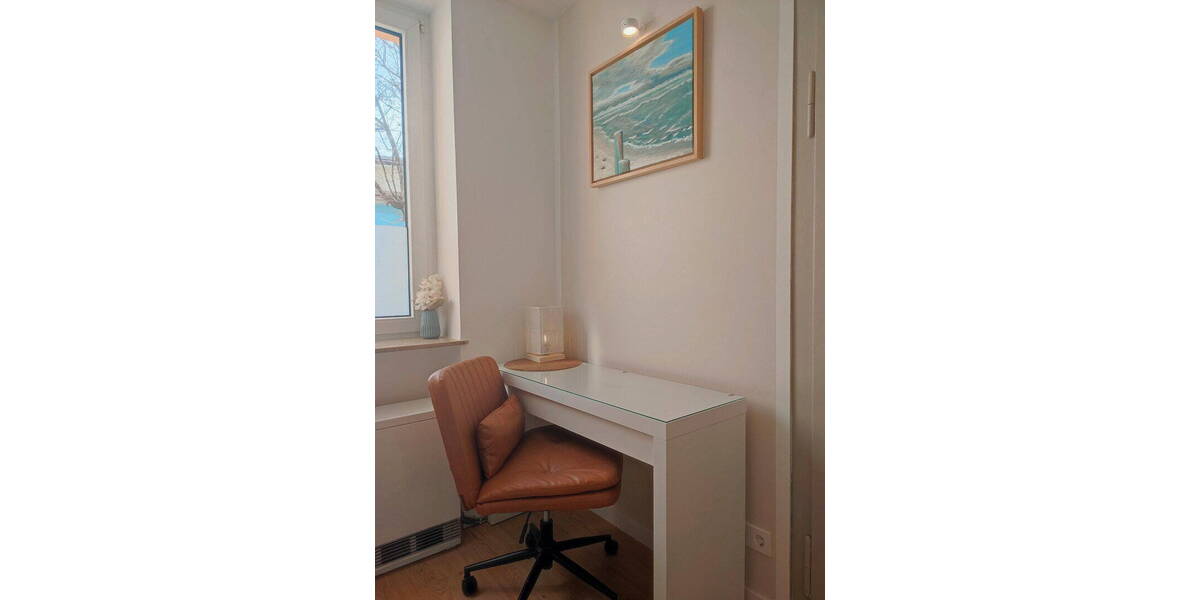 Etagenwohnung Stuttgart Ost - 2 Zimmer, 26 m&sup2;, 1.150&euro; | Angebot:25984610