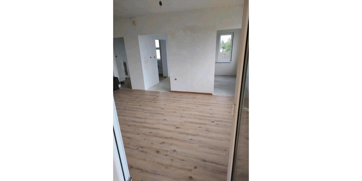 Etagenwohnung Mühlacker - 4 Zimmer, 125 m&sup2;, 55.000&euro; | Angebot:26824429