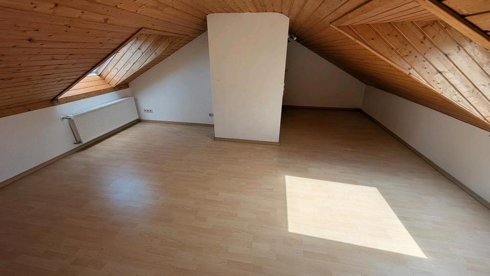 Maisonettenwohnung Weil der Stadt - 3 Zimmer, 89 m&sup2;, 1.250&euro; | Angebot:26354815