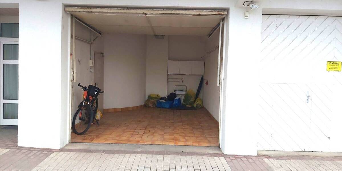 Etagenwohnung Fellbach - 2 Zimmer, 89 m&sup2;, 1.100&euro; | Angebot:25802179