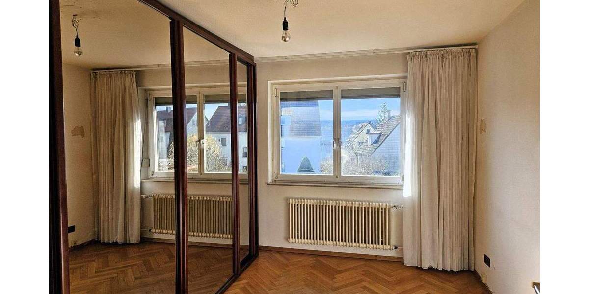 Doppelhaushälfte Stuttgart Weilimdorf - 7 Zimmer, 167 m&sup2;, 649.000&euro; | Angebot:25905875