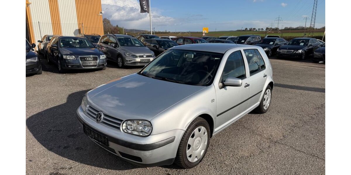 VW Golf 145.800 km 2.899 &euro; Heilbronn 74080