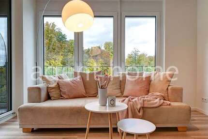 Wohnung Neuhausen auf den Fildern - 3 Zimmer, 75 m&sup2;, 2.000&euro; | Angebot:26005163