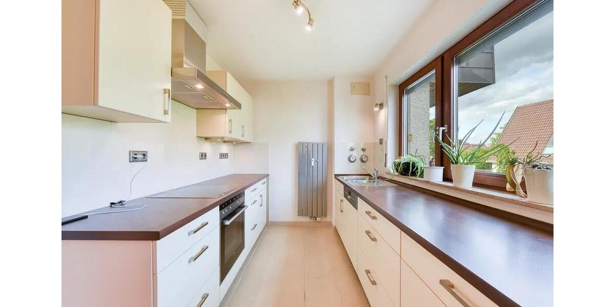 Etagenwohnung Leonberg - 3 Zimmer, 96 m&sup2;, 1.455&euro; | Angebot:27576617