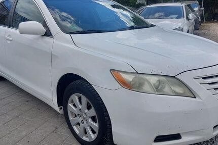 Toyota Camry 180.392 km 2.999 &euro; Fellbach 70736