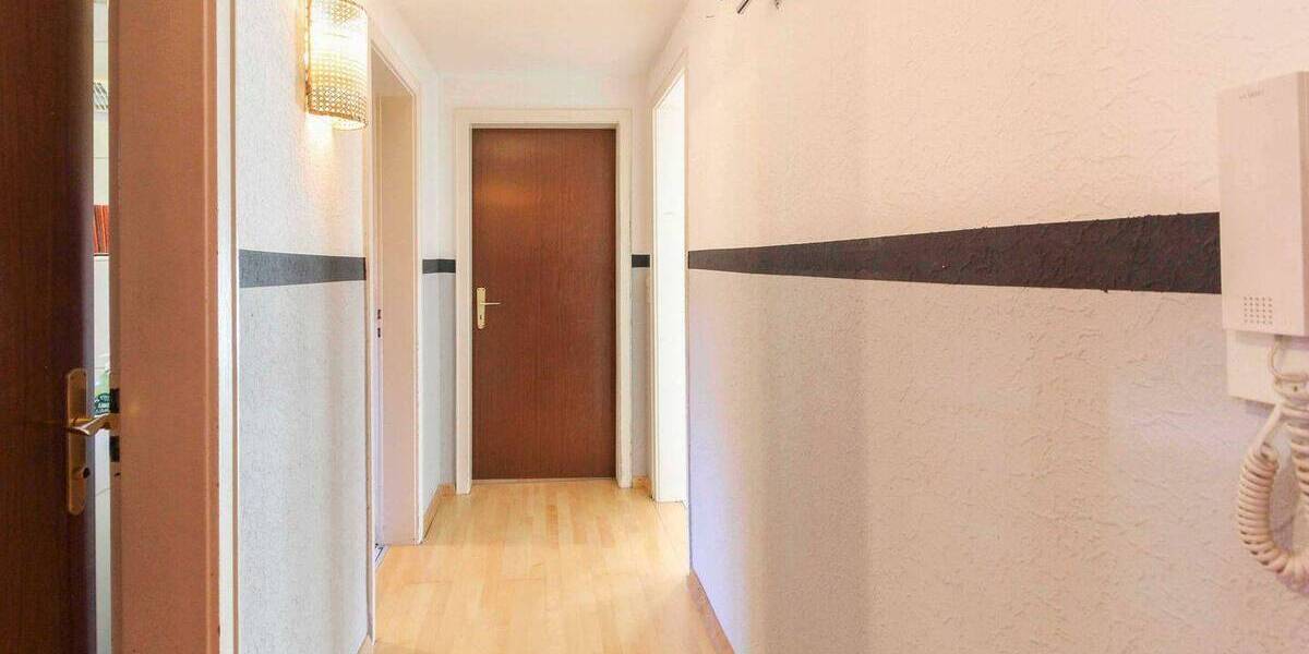 Einfamilienhaus Erligheim - 9 Zimmer, 375.000&euro; | Angebot:26016622