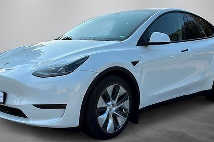 Tesla Model Y 48.882 km 35.490 &euro; Weinstadt 71384