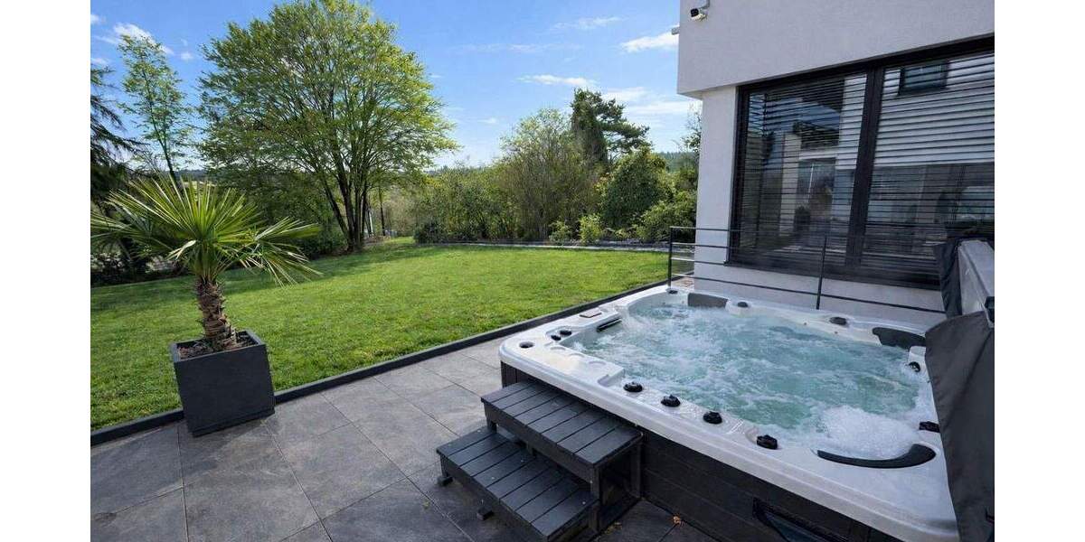 Einfamilienhaus Ilsfeld - 9 Zimmer, 306 m&sup2;, 1.790.000&euro; | Angebot:25654308