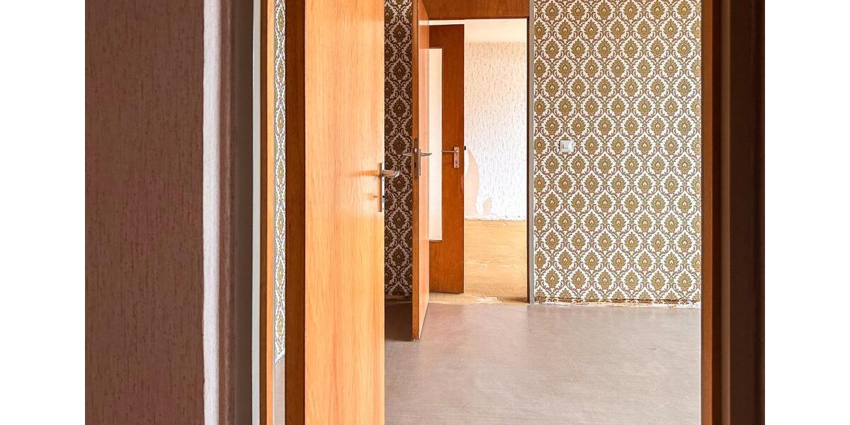 Etagenwohnung Ludwigsburg - 3.5 Zimmer, 81 m&sup2;, 279.000&euro; | Angebot:26522448