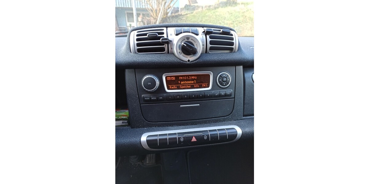 Smart ForTwo 86.500 km 6.250 &euro; Urbach 73660