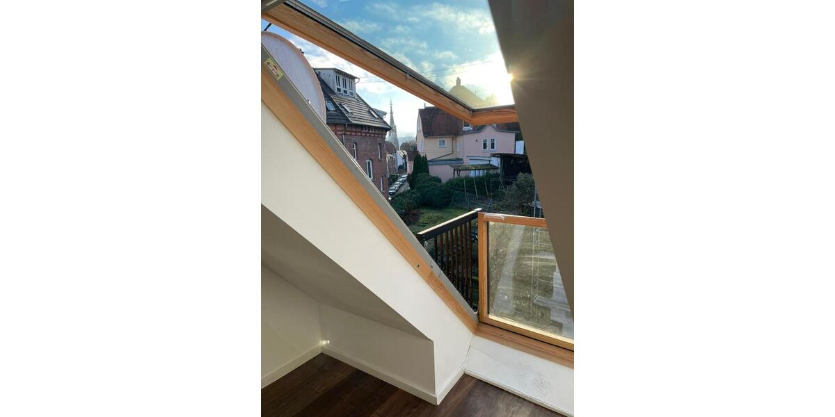 Dachgeschoßwohnung Esslingen am Neckar - 2.5 Zimmer, 49 m&sup2;, 800&euro; | Angebot:25615131