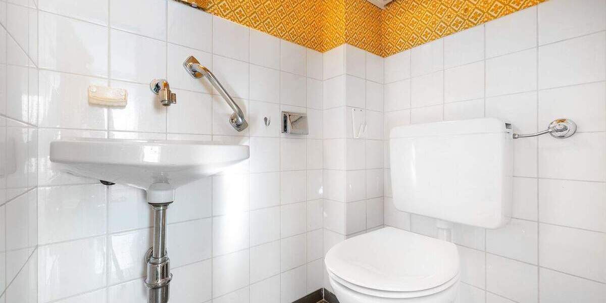Mehrfamilienhaus, Wohnhaus Stuttgart Degerloch - 9 Zimmer, 140 m&sup2;, 690.000&euro; | Angebot:25685475