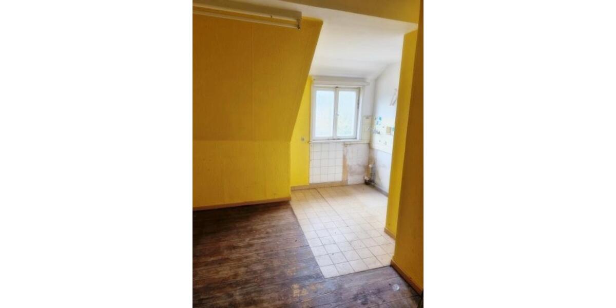 Doppelhaushälfte Weinsberg - 6 Zimmer, 135 m&sup2;, 298.000&euro; | Angebot:24688082