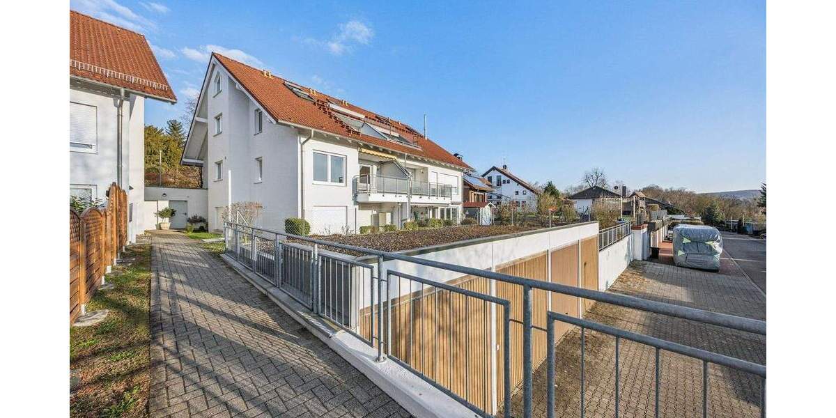 Etagenwohnung Remseck Hochberg - 3 Zimmer, 82 m&sup2;, 349.000&euro; | Angebot:25821514