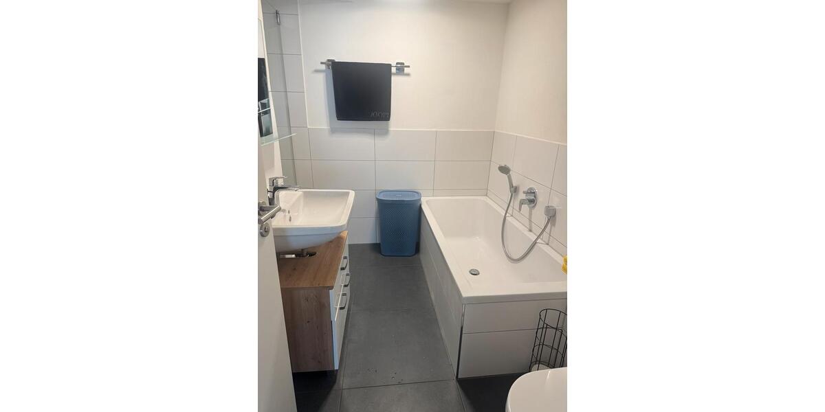 Erdgeschoßwohnung Böblingen Dagersheim - 3 Zimmer, 95 m&sup2;, 1.300&euro; | Angebot:25917328