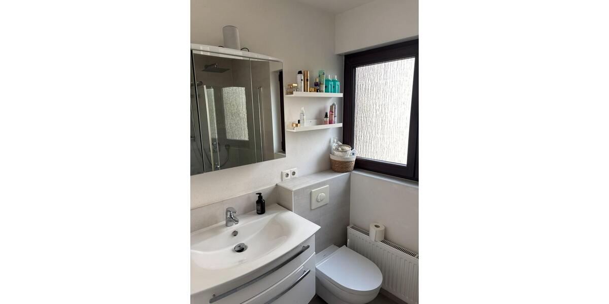 Doppelhaushälfte Freiberg am Neckar - 5 Zimmer, 120 m&sup2;, 695.000&euro; | Angebot:24705906