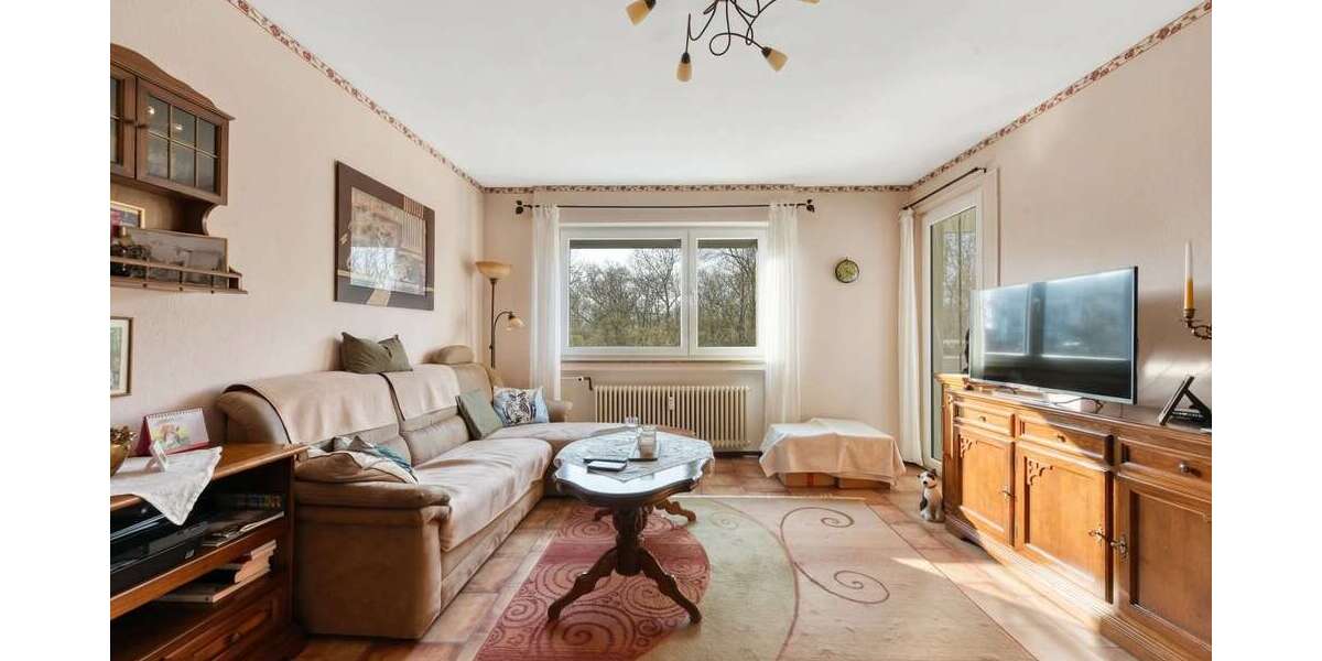 Etagenwohnung Stuttgart-Mönchfeld Mönchfeld - 3 Zimmer, 71 m&sup2;, 240.000&euro; | Angebot:25902780