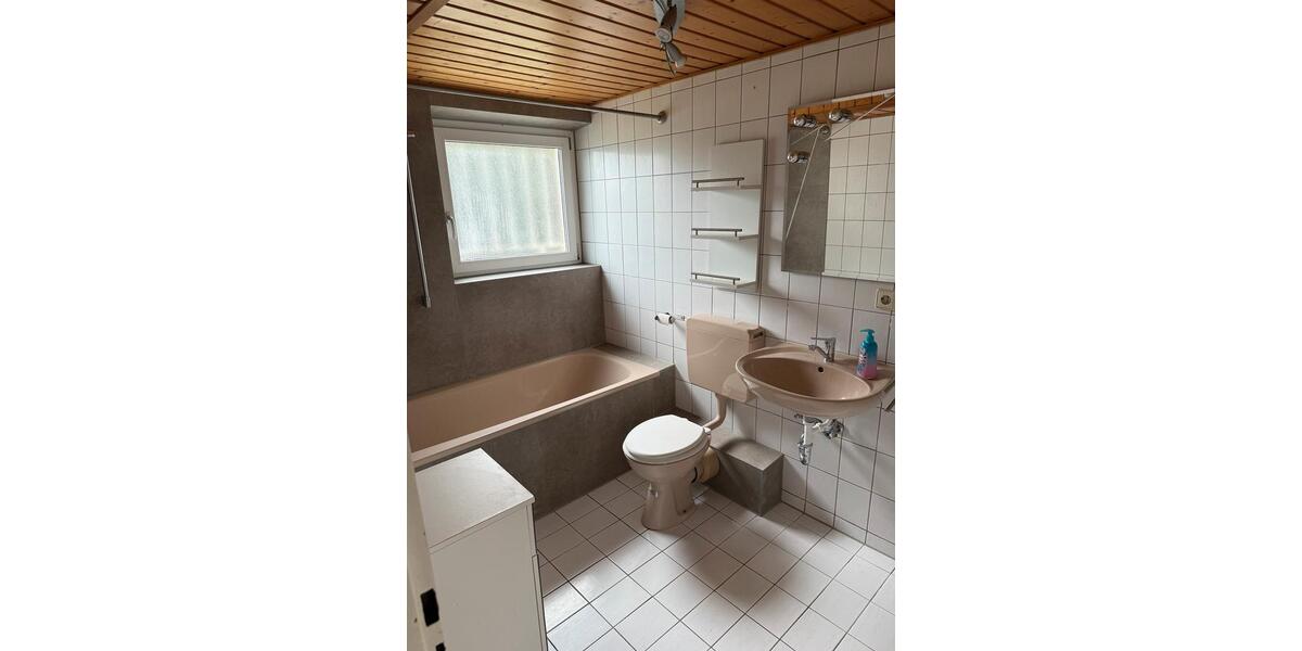 Etagenwohnung Untergruppenbach - 2 Zimmer, 42 m&sup2;, 890&euro; | Angebot:25829647