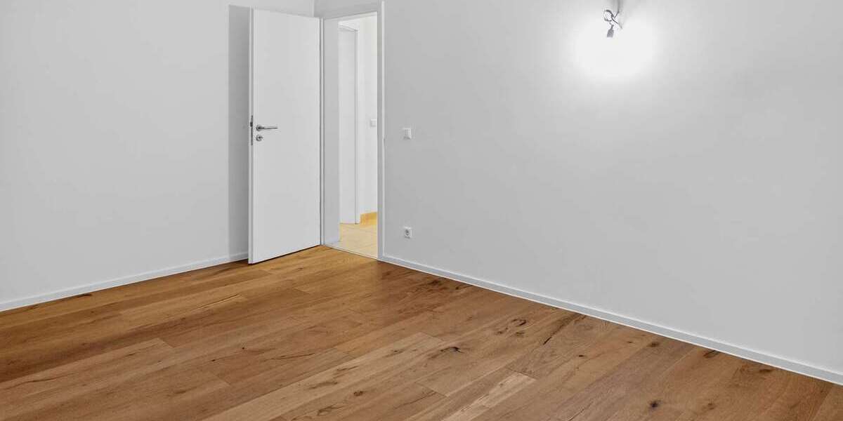 Frisch sanierte 3-Zimmer-Wohnung mit moderner Einbauküche - Erdgeschoßwohnung Esslingen Pliensauvorstadt | Angebot:27226779