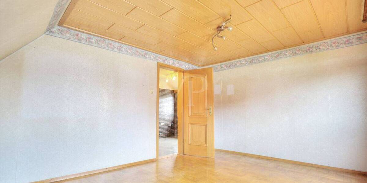 Einfamilienhaus Heilbronn - Böckingen Böckingen - 6 Zimmer, 132 m&sup2;, 485.000&euro; | Angebot:25678904