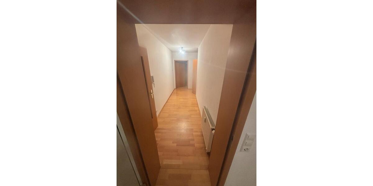 Erdgeschoßwohnung Weinsberg - 3 Zimmer, 85 m&sup2;, 1.200&euro; | Angebot:25852574