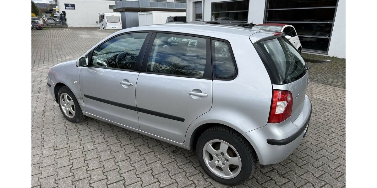 VW Polo TÜV neu, Klima, 5 Türig,Scheckheft* 152.000 km 1.490 &euro; Schorndorf 73614