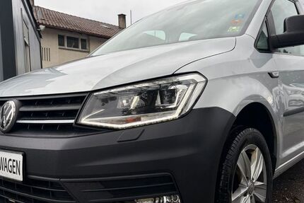 VW Caddy 259.000 km 8.950 &euro; Fellbach 70736