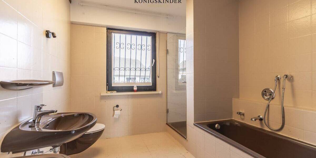 Einfamilienhaus Tiefenbronn / Lehningen Lehningen - 5 Zimmer, 166 m&sup2;, 599.000&euro; | Angebot:25984388