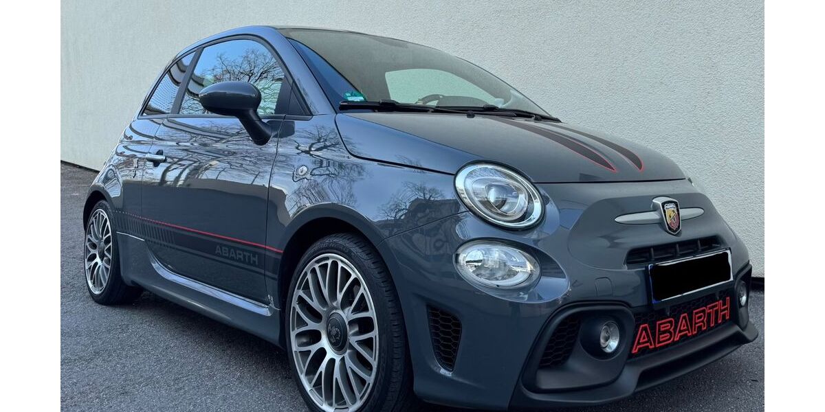 Abarth 595 96.026 km 14.800 &euro; Stuttgart 70499