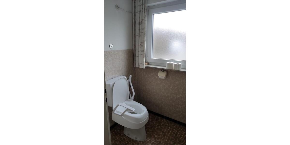 Hochparterre Backnang - 4 Zimmer, 110 m&sup2;, 1.100&euro; | Angebot:25979035