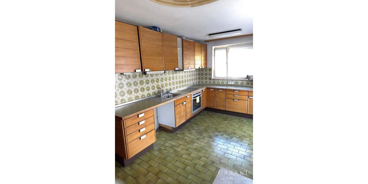 Einfamilienhaus Leonberg - 6 Zimmer, 172 m&sup2;, 1.190.000&euro; | Angebot:25899890