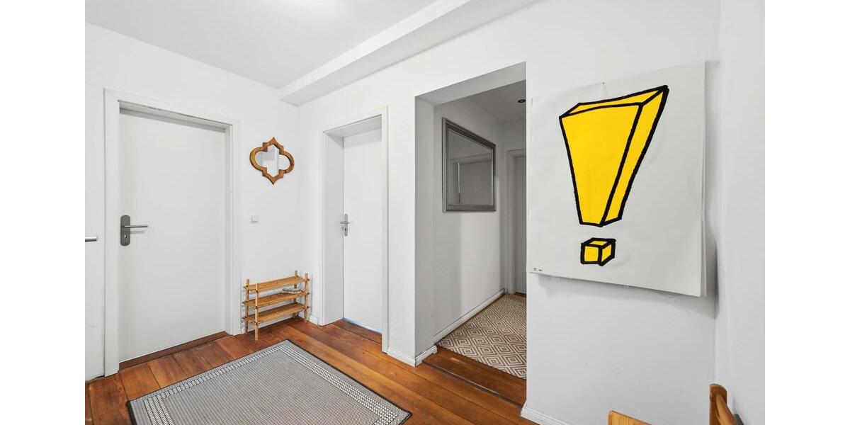 Mehrfamilienhaus, Wohnhaus Stuttgart Zuffenhausen - 12 Zimmer, 233 m&sup2;, 954.000&euro; | Angebot:26446869