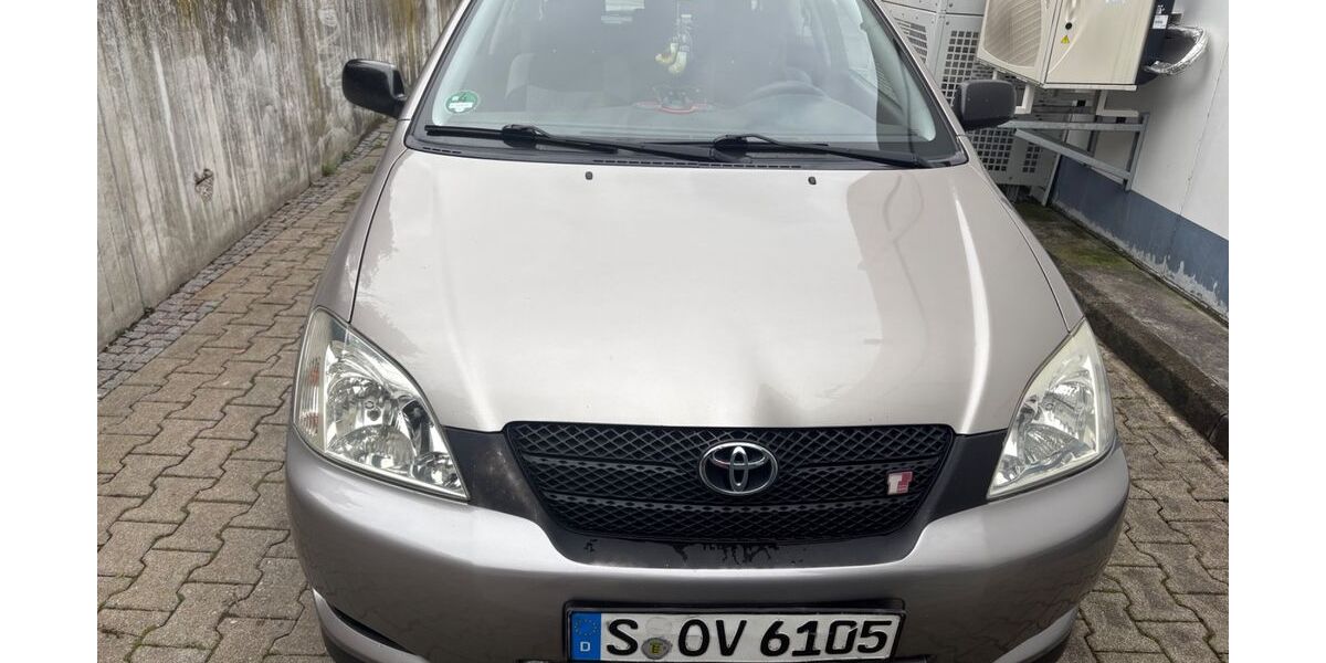 Toyota Corolla 295.000 km 3.200 &euro; Stuttgart 70499