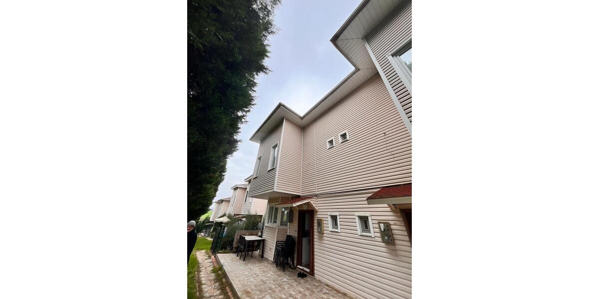 Einfamilienhaus Stuttgart Mühlhausen - 2 Zimmer, 225 m&sup2;, 200.000&euro; | Angebot:25793129