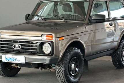Lada Taiga 38.000 km 13.990 &euro; Marbach 71672