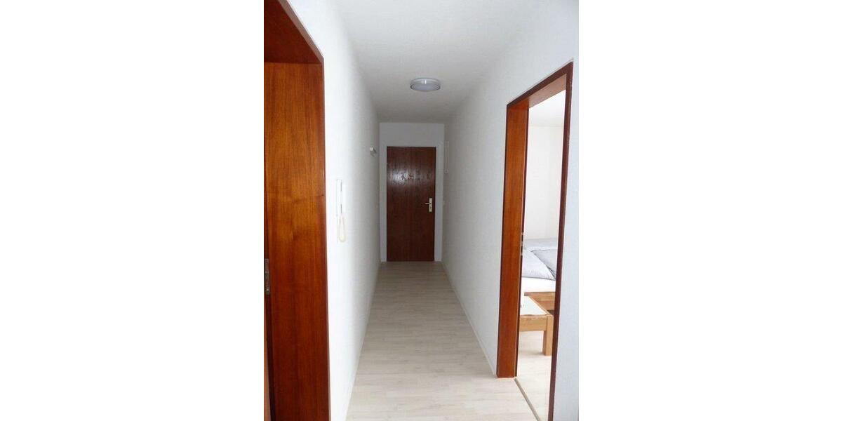 Erdgeschoßwohnung Stuttgart Bad Cannstatt - 2 Zimmer, 57 m&sup2;, 990&euro; | Angebot:25402511