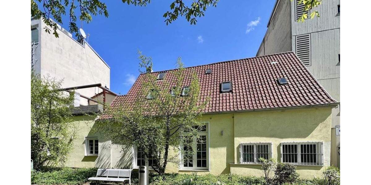 Mehrfamilienhaus, Wohnhaus Ludwigsburg Mitte - 1 Zimmer, 389 m&sup2;, 2.000.000&euro; | Angebot:25706120