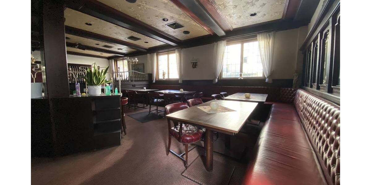 Mehrfamilienhaus, Wohnhaus Stuttgart Untertürkheim - 1 Zimmer, 413 m&sup2;, 1.025.000&euro; | Angebot:25940060