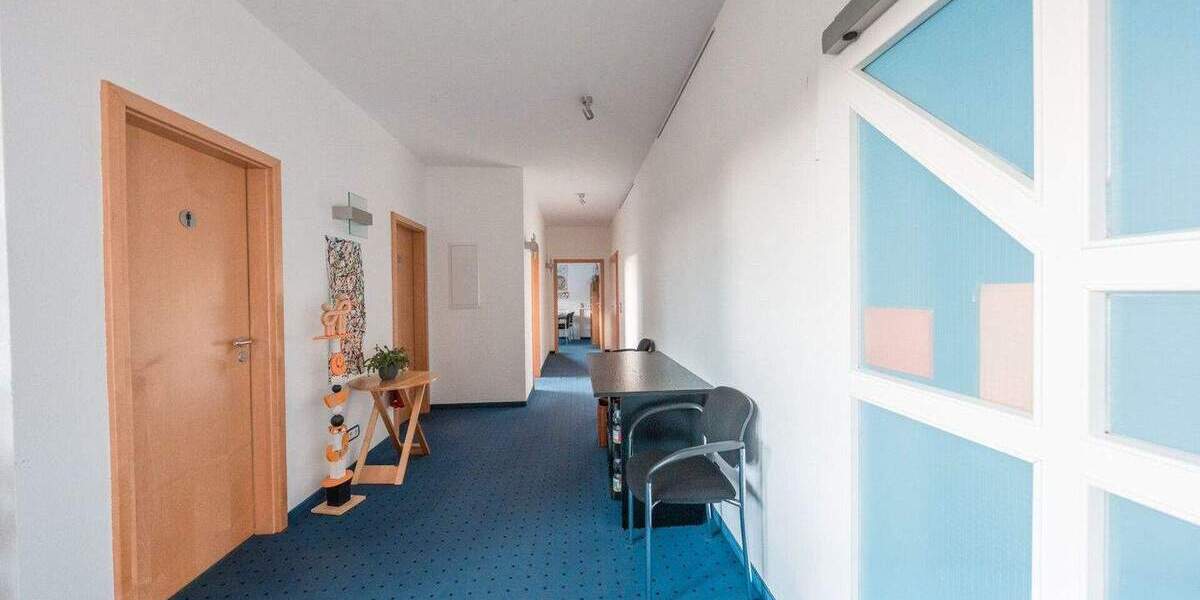 Gewerbeobjekt Remseck am Neckar / Neckargröningen Neckargröningen - 7 Zimmer, 168 m&sup2;, 398.000&euro; | Angebot:25744954