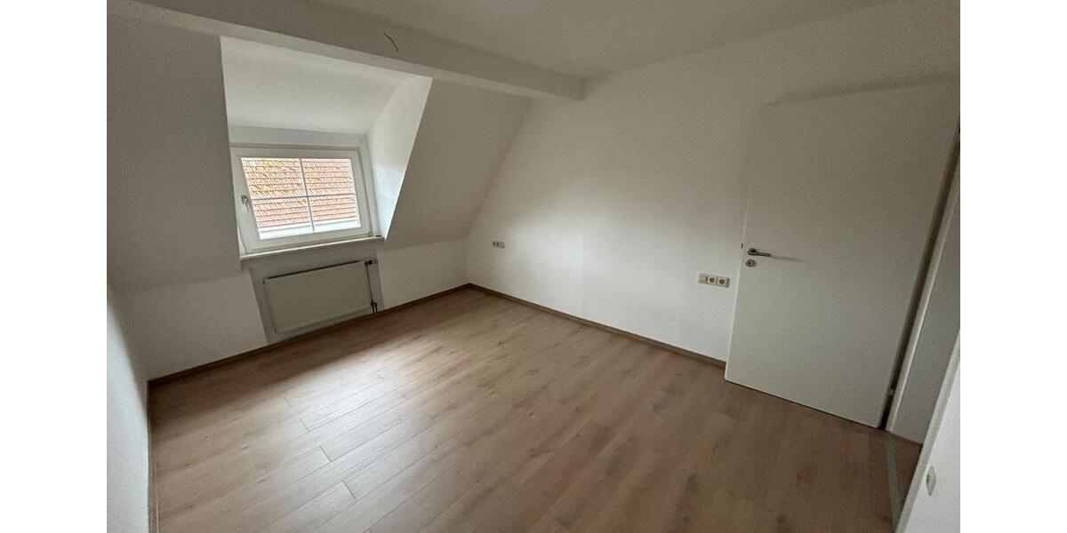 Maisonettenwohnung Wimsheim - 4 Zimmer, 95 m&sup2;, 750&euro; | Angebot:25173374