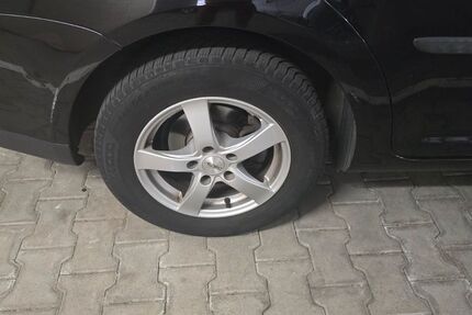 VW Touran 209.000 km 4.990 &euro; Ostfildern 73760