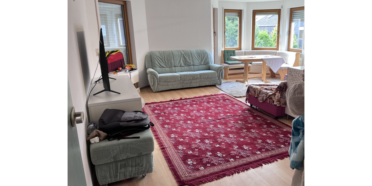 Etagenwohnung Leonberg - 2 Zimmer, 80 m&sup2;, 870&euro; | Angebot:24695375