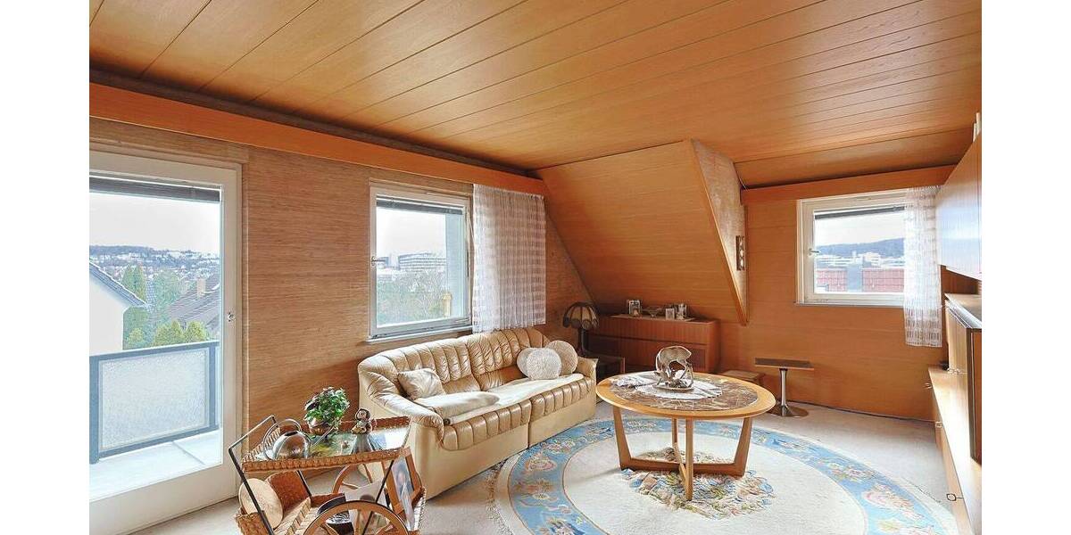 Einfamilienhaus Leonberg - 9 Zimmer, 240 m&sup2;, 750.000&euro; | Angebot:26015666