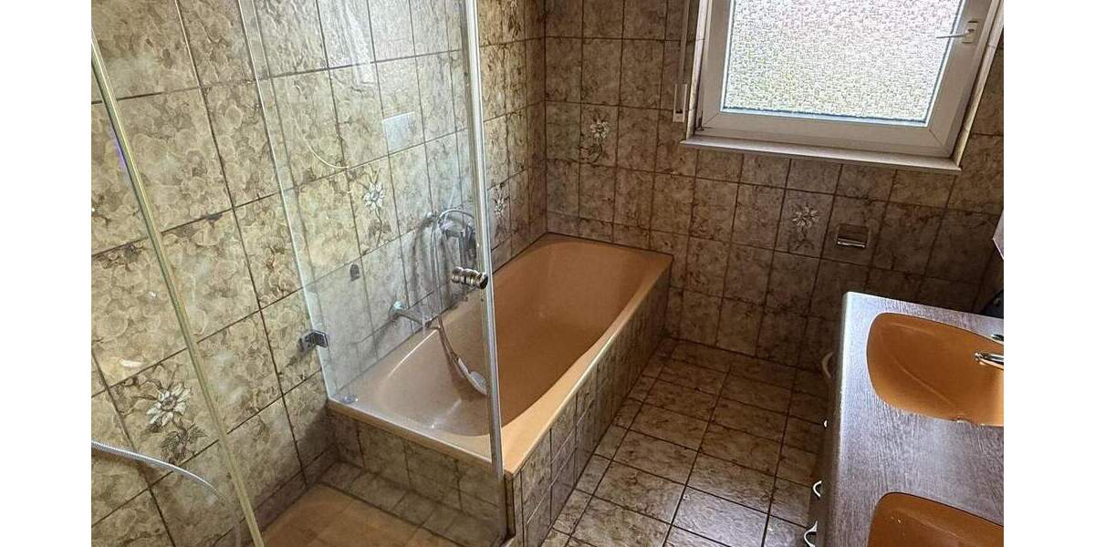 Mehrfamilienhaus, Wohnhaus Hessigheim - 1 Zimmer, 190 m&sup2;, 499.000&euro; | Angebot:25746420